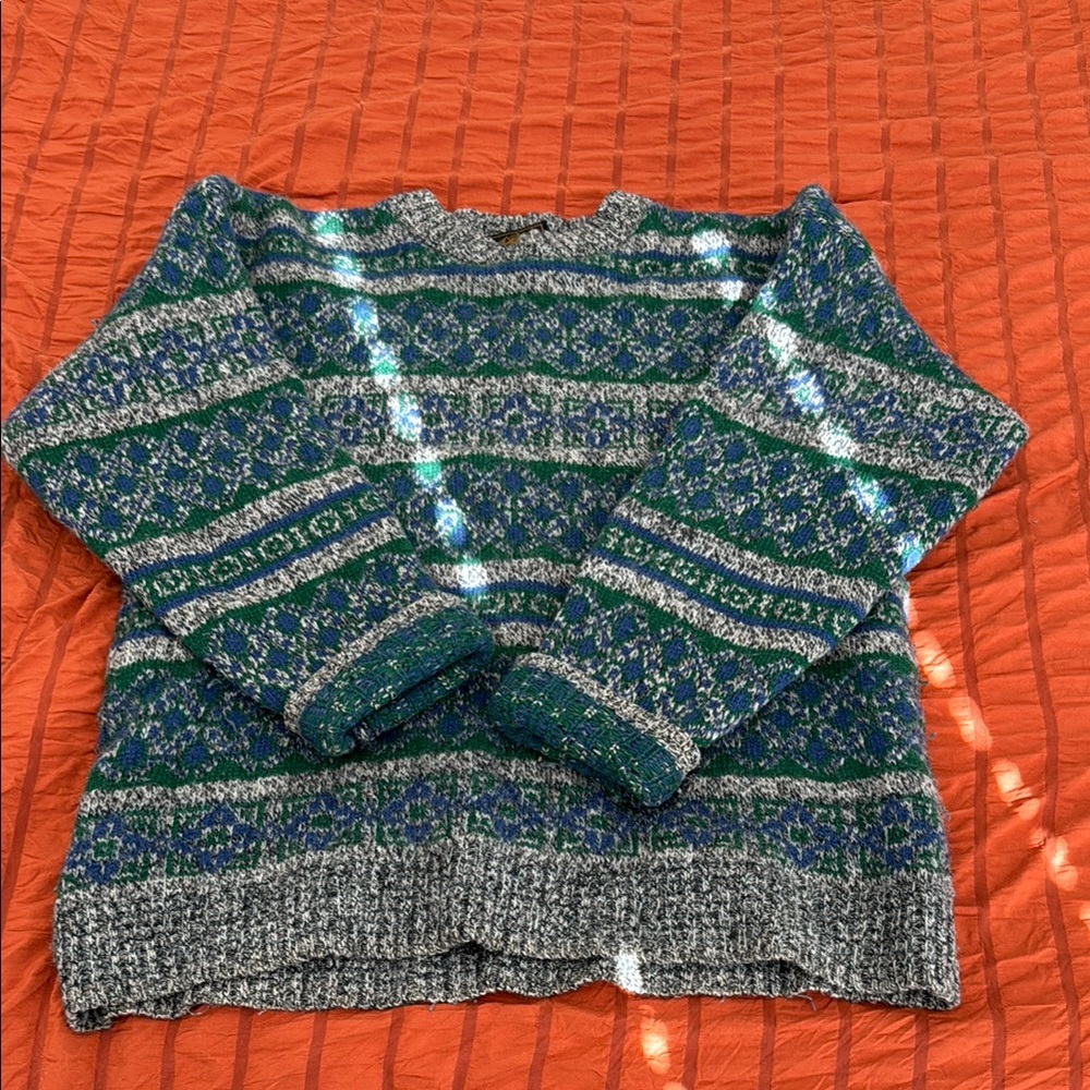 Eddie Bauer Wool Green and Gray Patterned Sweatshirt